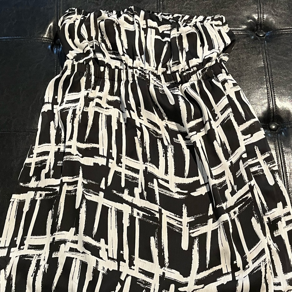 Sleeveless Dress Size M
